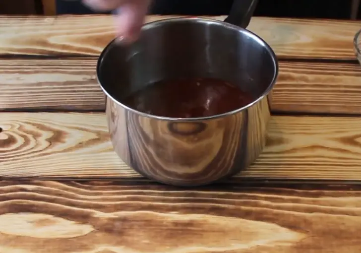 Stir the sauce base