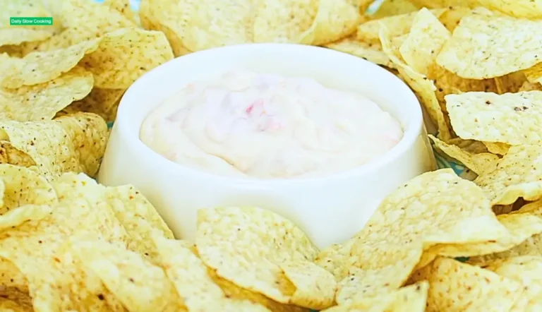 Delicious Crockpot White Queso Dip Recipe