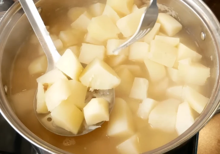 Step 2 Cook the Potatoes