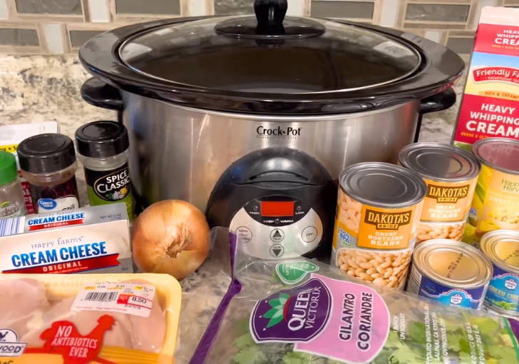 Crockpot White Chicken Chili Ingredients