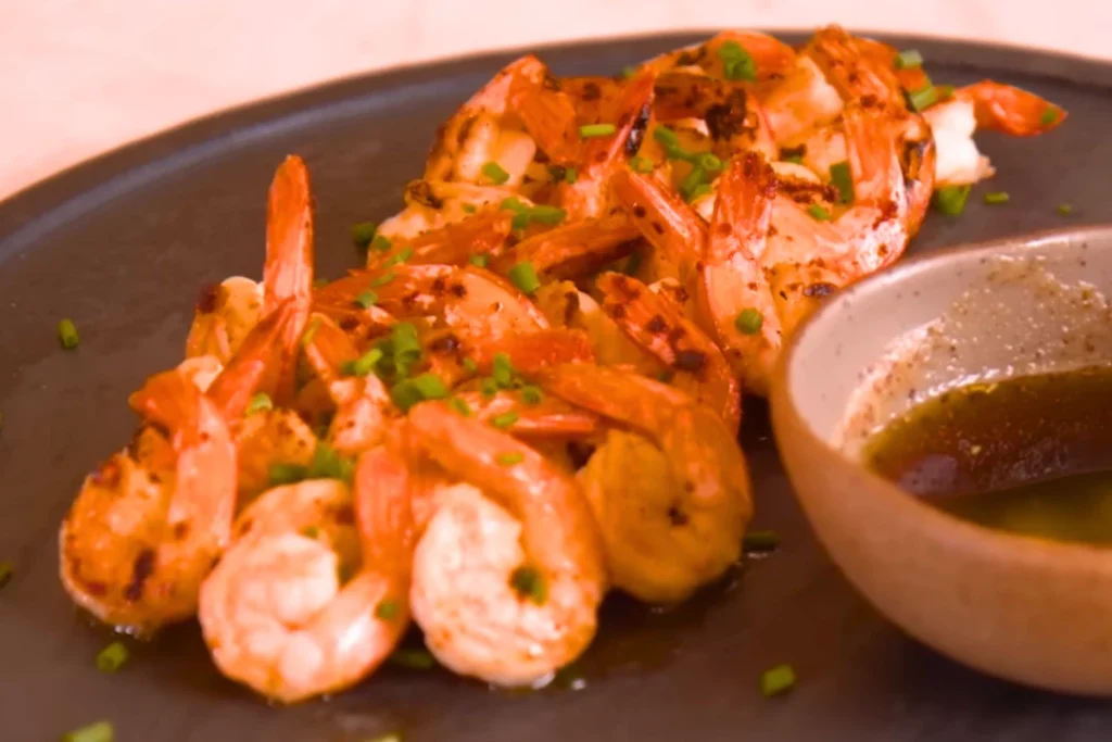 Garlic Butter Shrimp Camarao na Manteiga